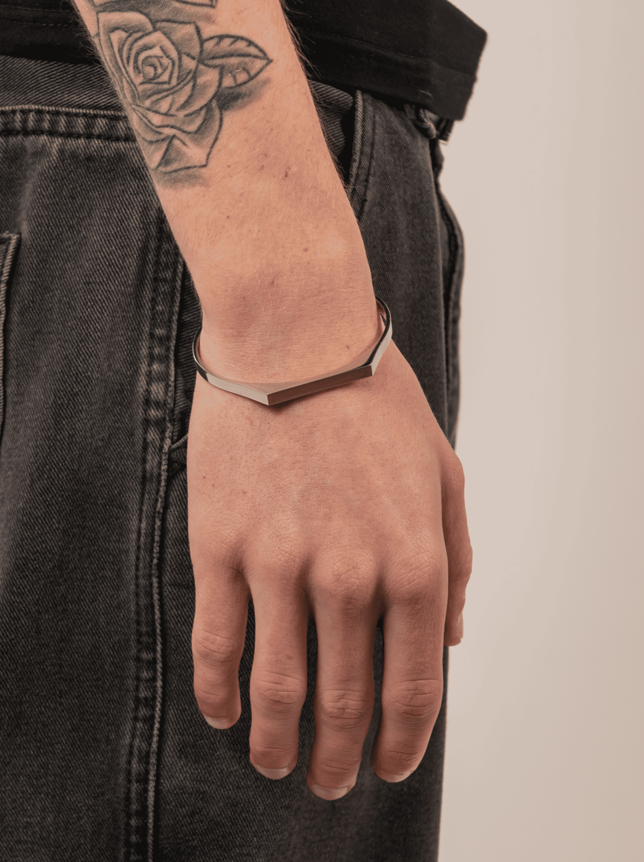 Bracciale signet cuff argento
