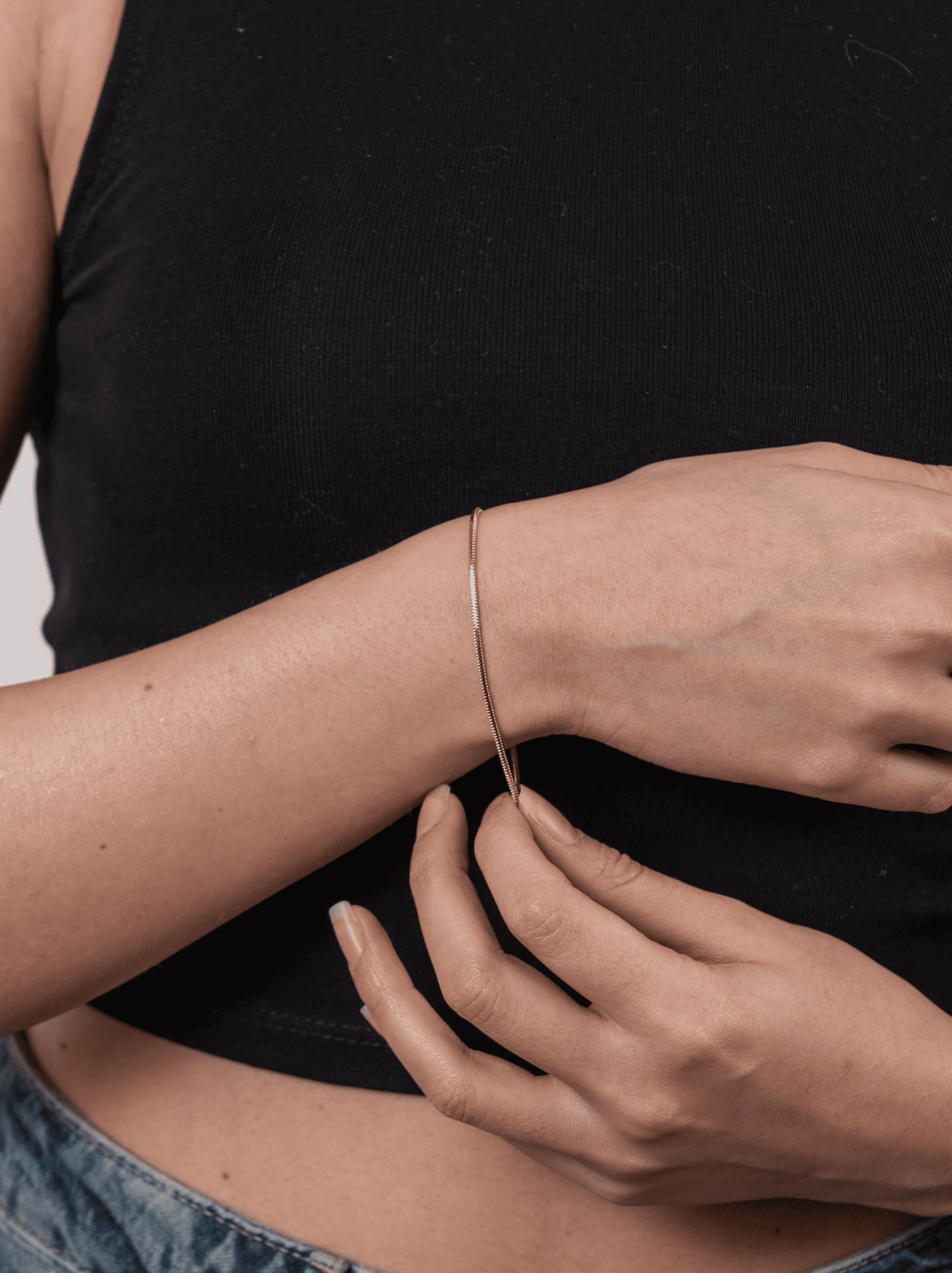 Bracciale minimal snike oro