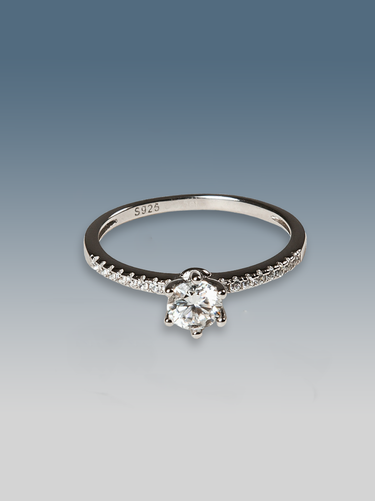 Anello Pietra Solitaria