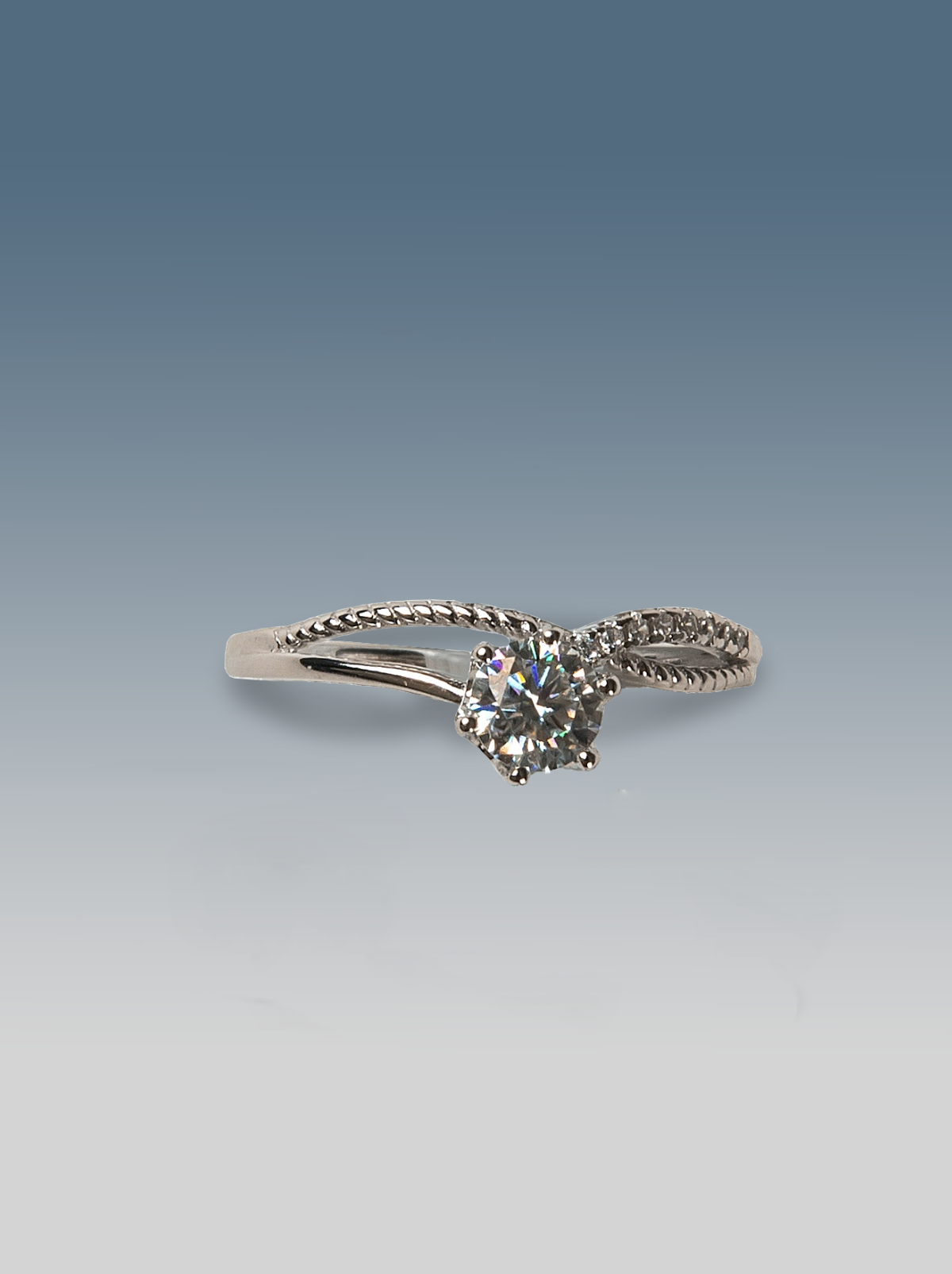 Anello A Fasce Intrecciate