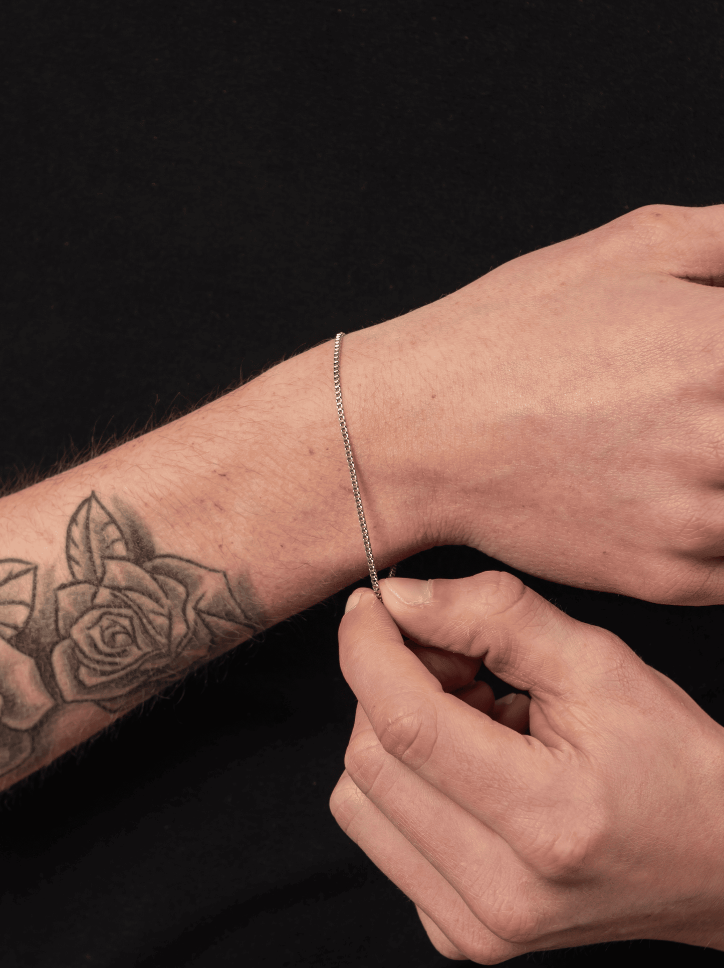 Minimalistisches Box-Silberarmband