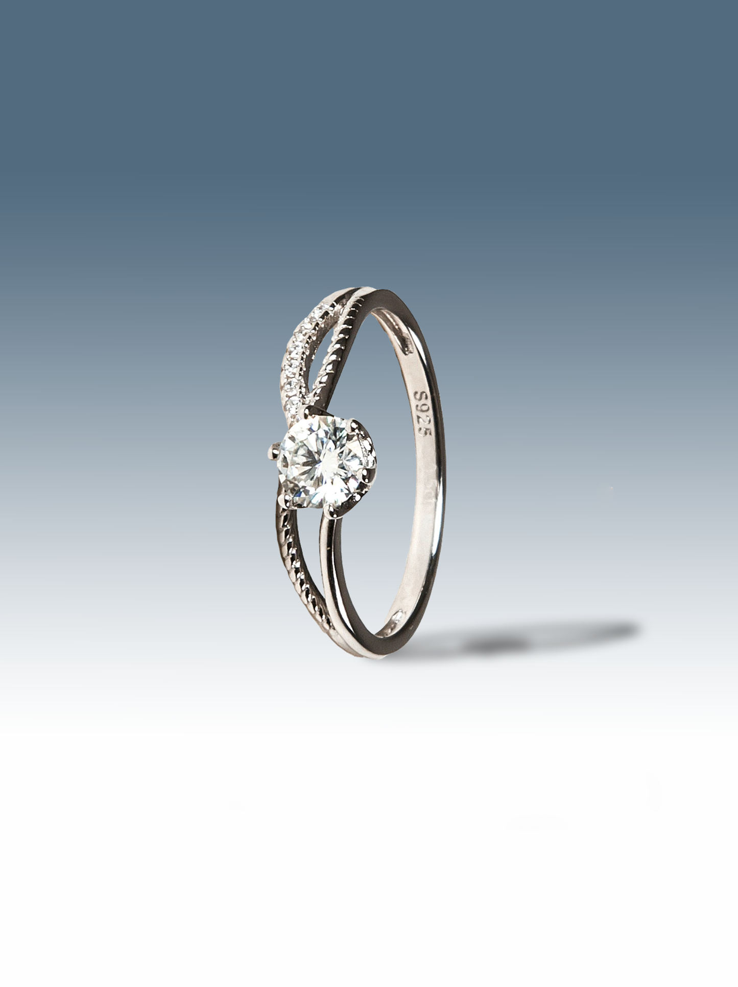 Anello A Fasce Intrecciate in argento Sterling 925