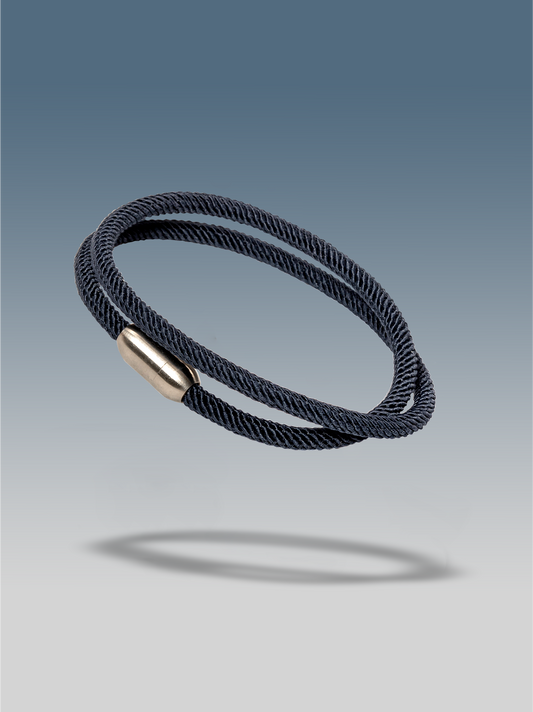 Blaues Magnetseilarmband