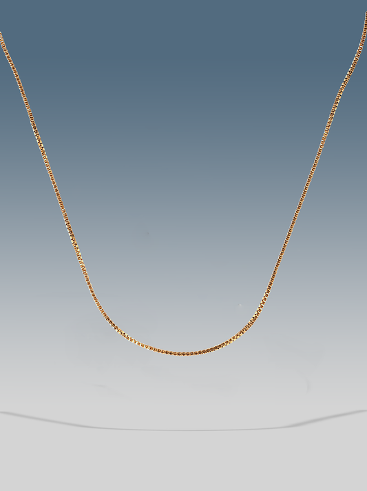 Minimalistische Halskette in Goldbox