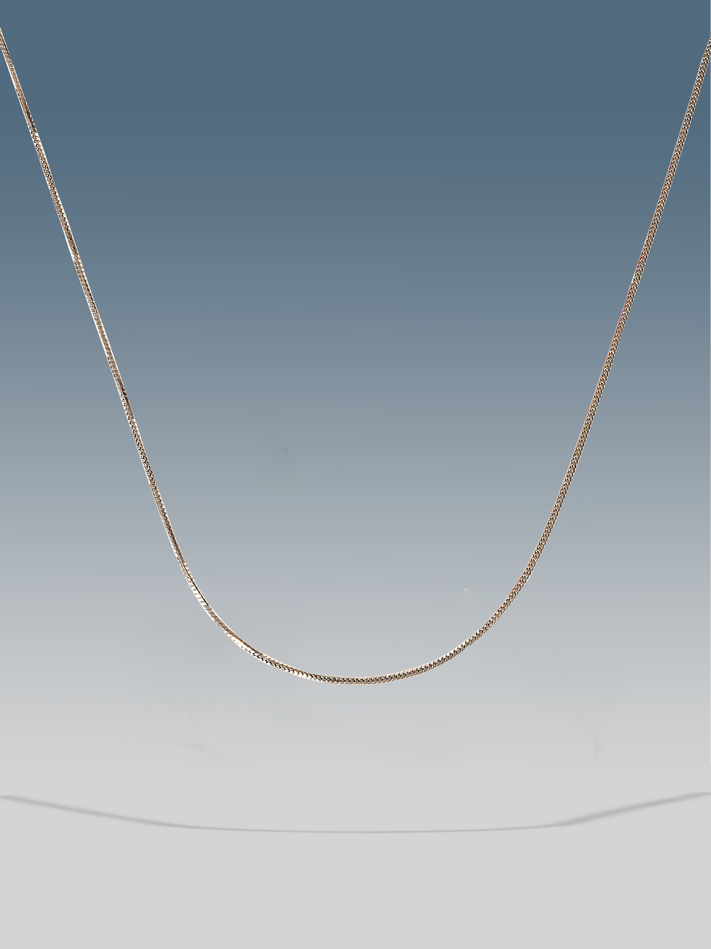 Minimalistische quadratische Silberkette