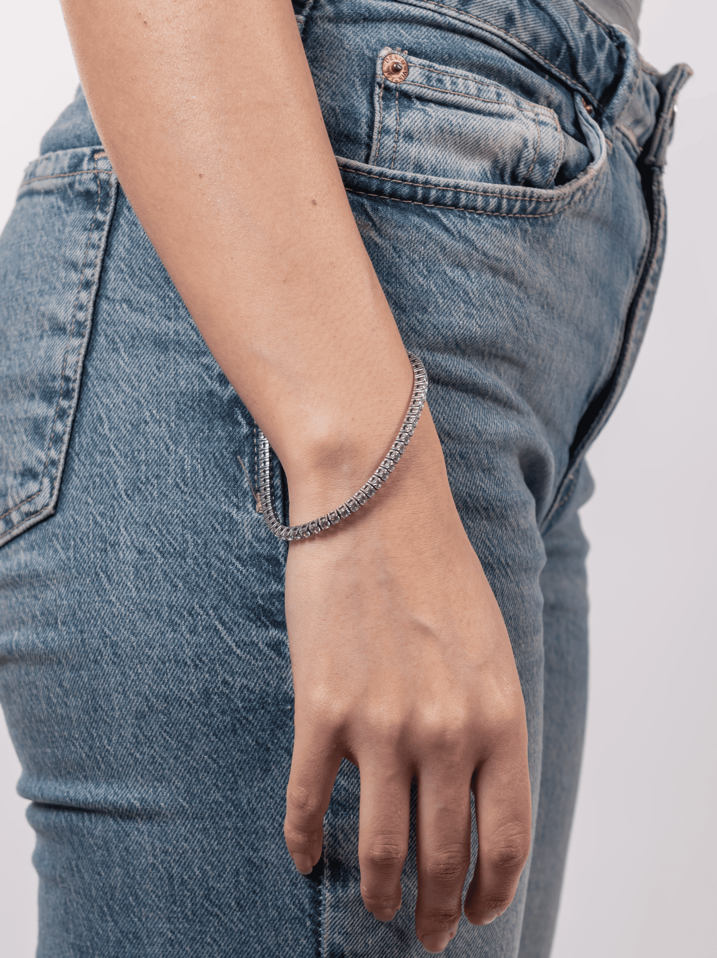 Weißes silbernes Tennisarmband 3 mm