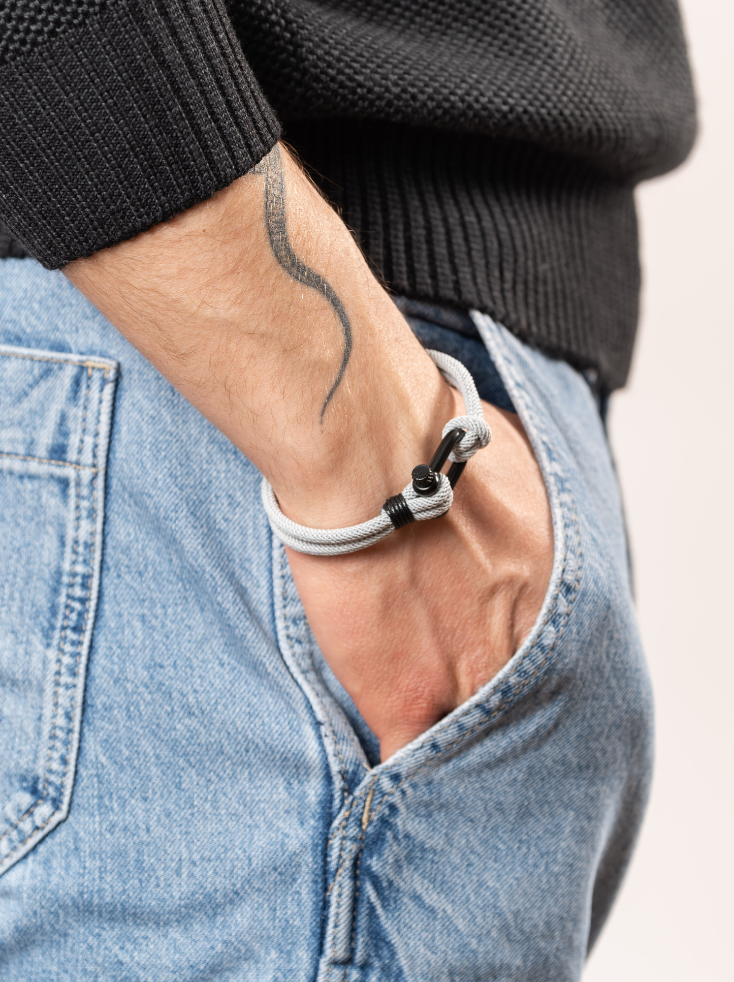Seilknotenarmband grau