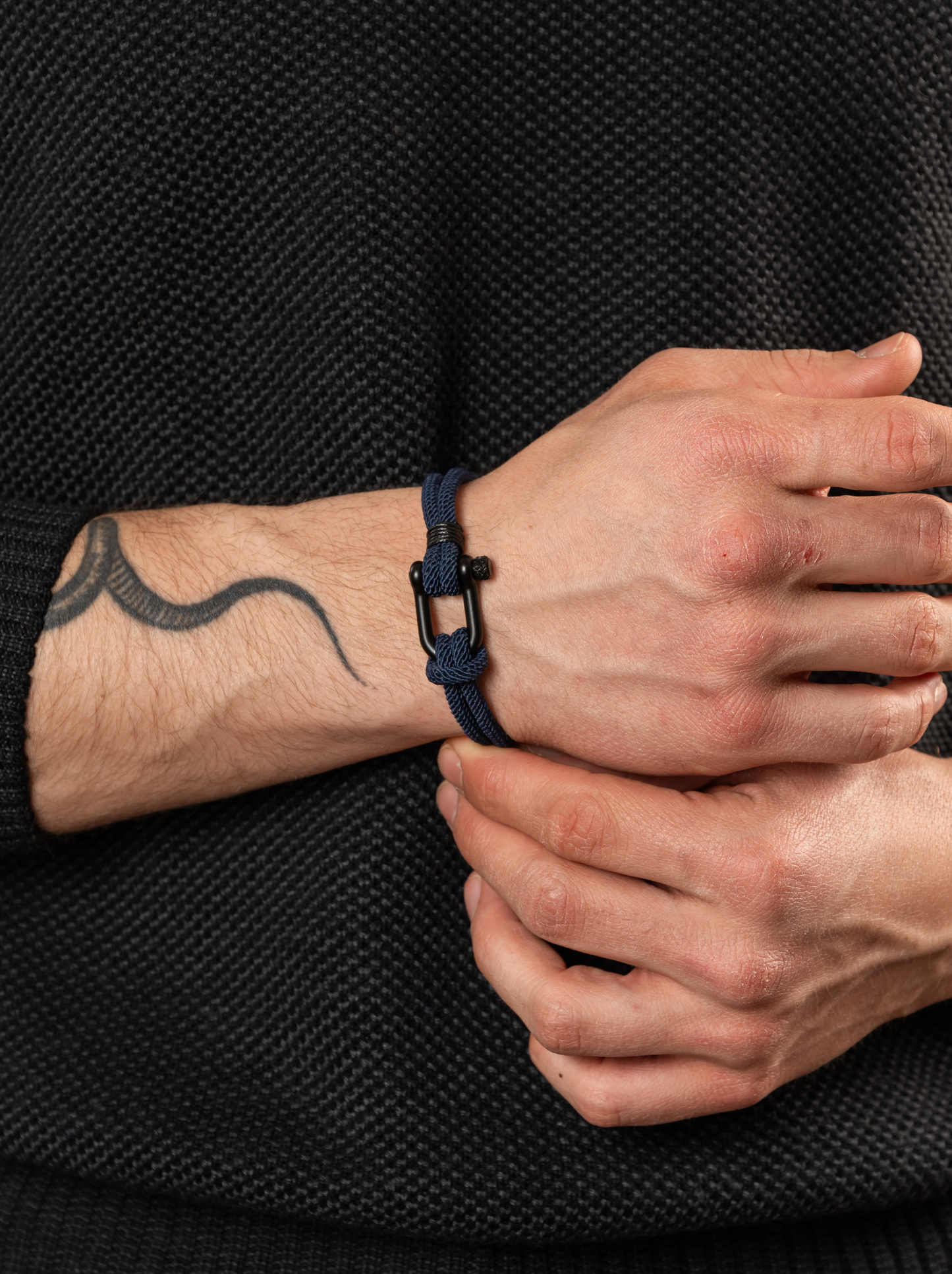Seilarmband blauer Knoten