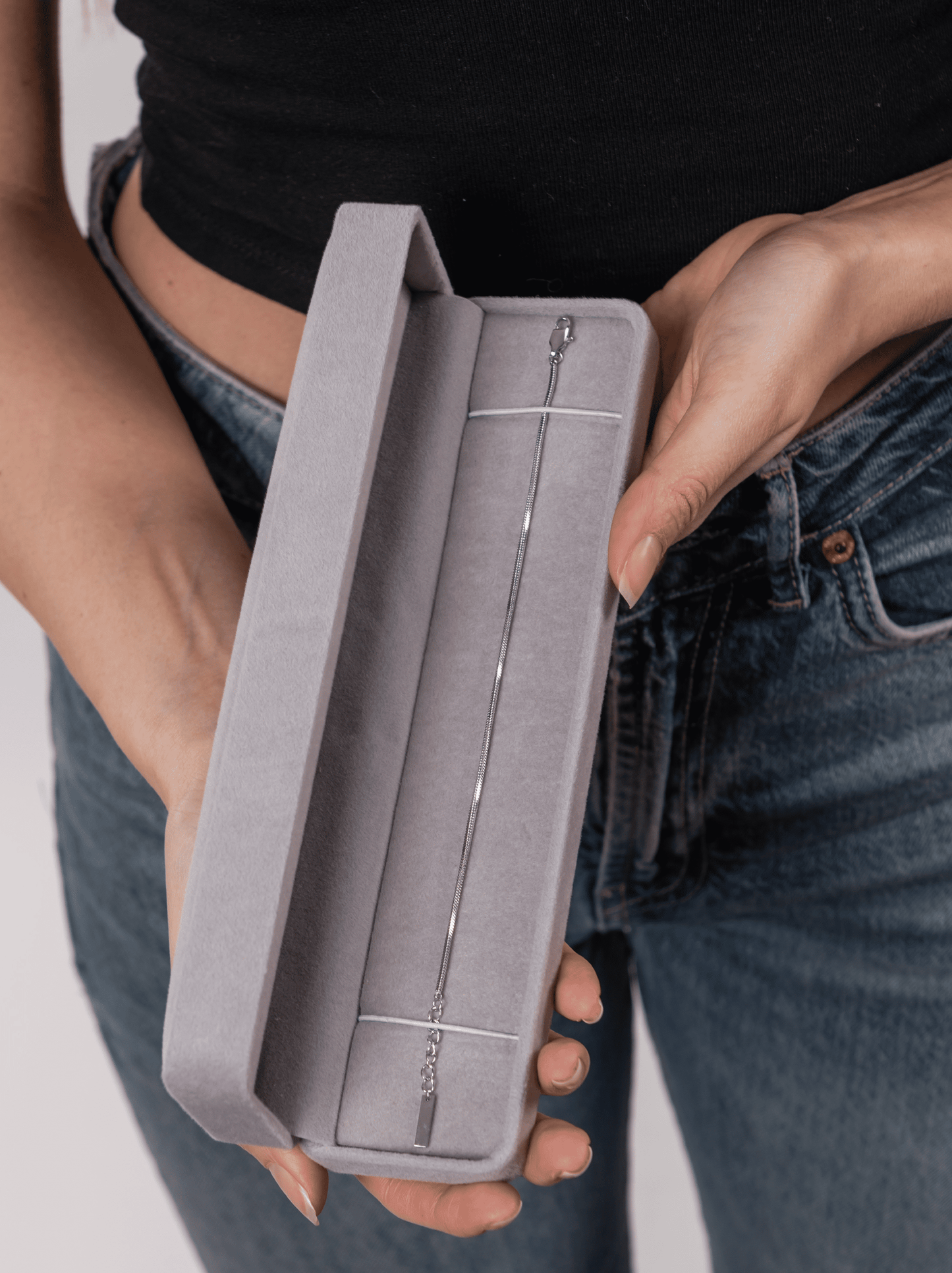 Minimalistisches Snike-Armband in Silber