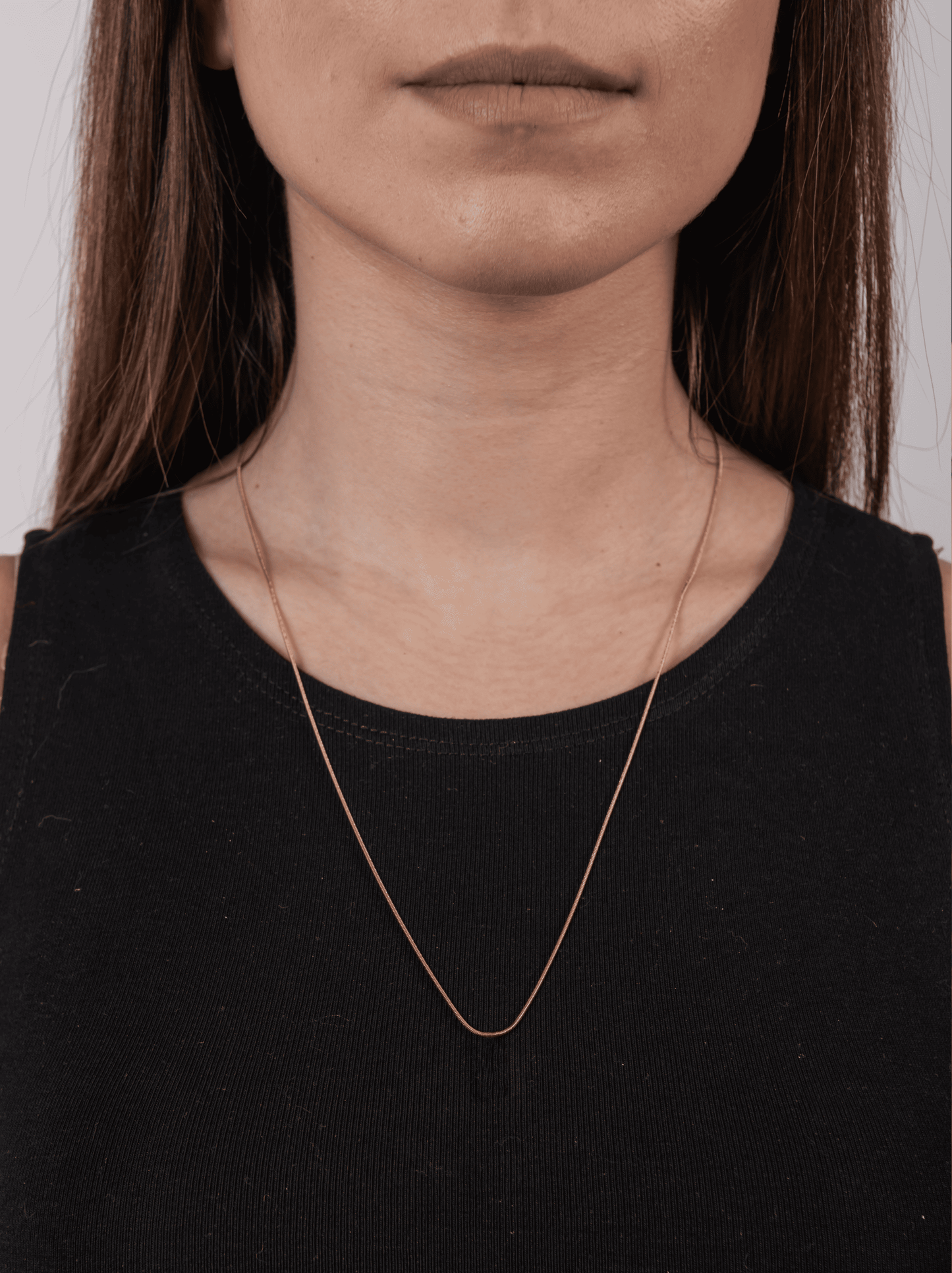 Collana minimal snike oro